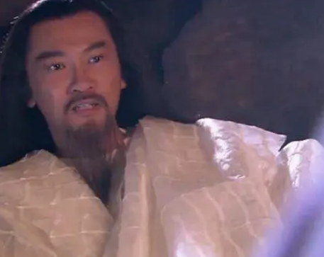 无崖子与扫地僧：武林高手的较量
