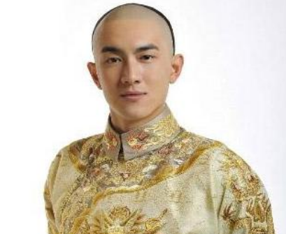 权谋与忠诚：康熙驾崩后胤禵的抉择