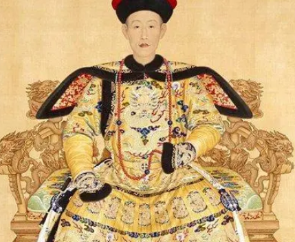 乾隆皇帝禅位之谜：权力的巅峰与选择的智慧