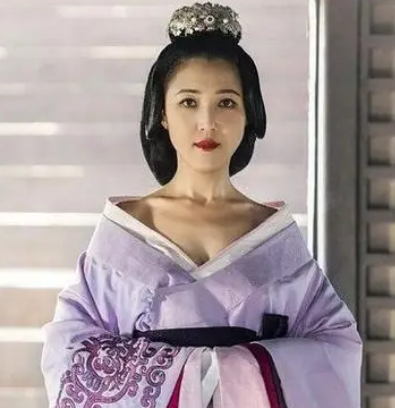 古人如何称呼自己的妻子——探寻古代婚姻文化