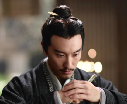 三国猛将许褚的战绩之谜：马超大战不分胜负，赵云面前却落荒而逃是为何?