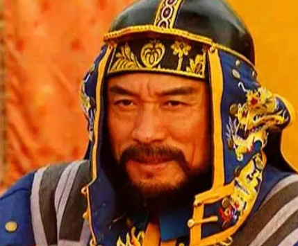 雍正帝如何巧妙地解除年羹尧的兵权？使用了什么方法？
