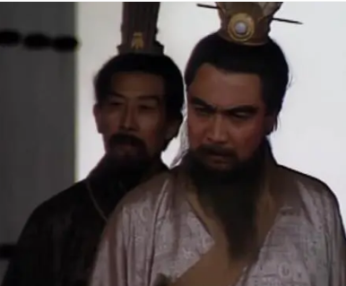 揭秘历史真相：吕布之死与刘备的关联