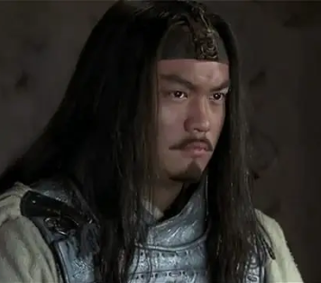 马超的武器：枪中之王——虎头湛金枪