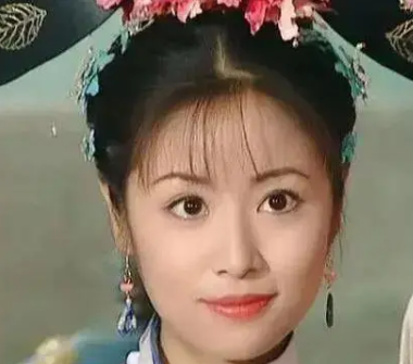 还珠格格中的皇后之子：历史原型与结局探析