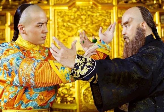 康熙为什么不杀鳌拜？