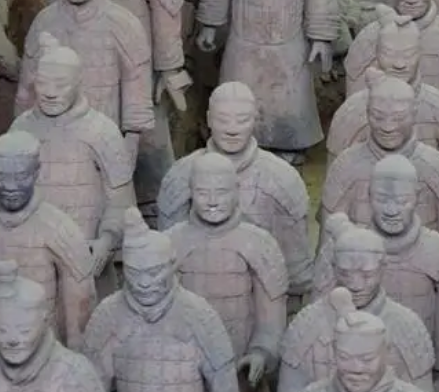 探秘兵马俑：古人是否知晓其存在？