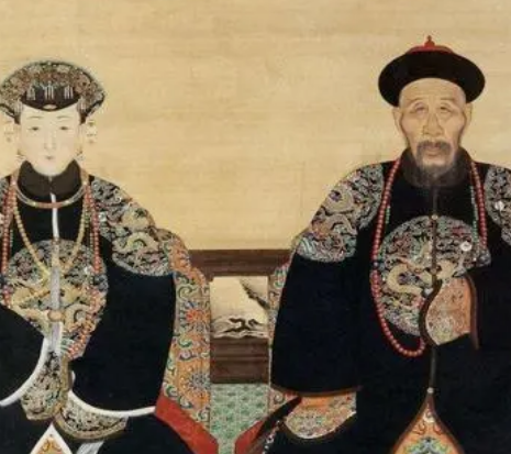 清朝灭亡后爱新觉罗后代的命运，改名的原因是什么？