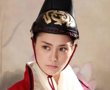 上官婉儿：才华横溢的女子与她的情感世界