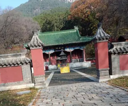 古代寺与庙的区别：信仰与建筑的异同