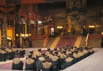 古代王朝的生命周期：为何难以超越三百年？