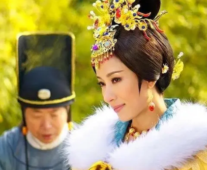 皇帝昏庸与贵妃掌权：古代皇贵妃的权力之路