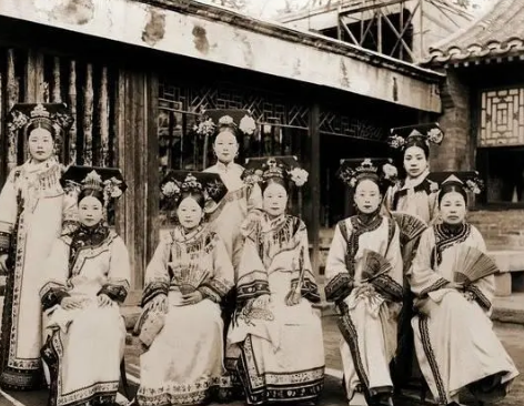 清朝公主与格格的区别：皇帝女儿的不同称谓