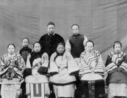 古代小妾的地位怎么样？有什么作用？