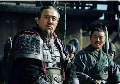 曹操与黄盖：智谋与诈降之间的较量