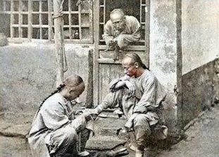 清朝的兴衰：昏君与否与灭亡原因