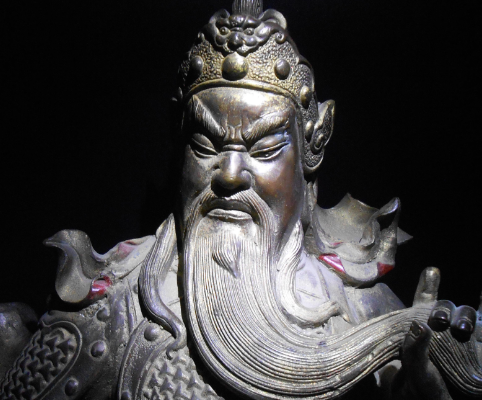 古代神化人物探秘：关羽的财神之路
