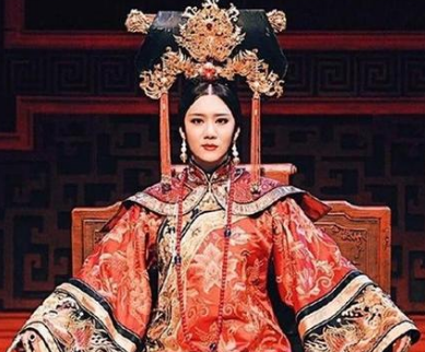 揭秘丽妃与慈禧的关系：真相与传说的辨析