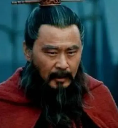 徐州之变：陈登陈群为何最终选择曹操？