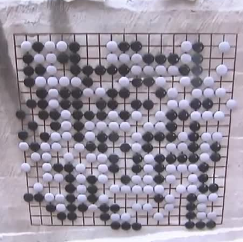 珍珑棋局的官方者：虚竹而非段誉