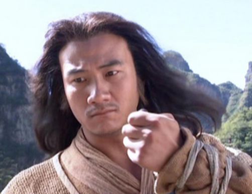 乔峰的真实身份是什么？是谁揭露的？ 