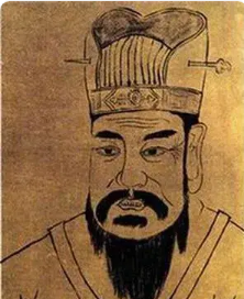 王莽：从圣贤到衣冠禽兽的跌宕人生