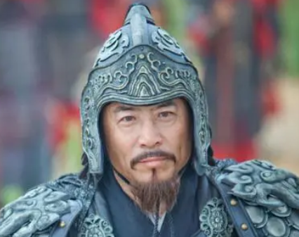 杨信为什么假装失语？背后隐藏着哪些不为人知的故事？ 