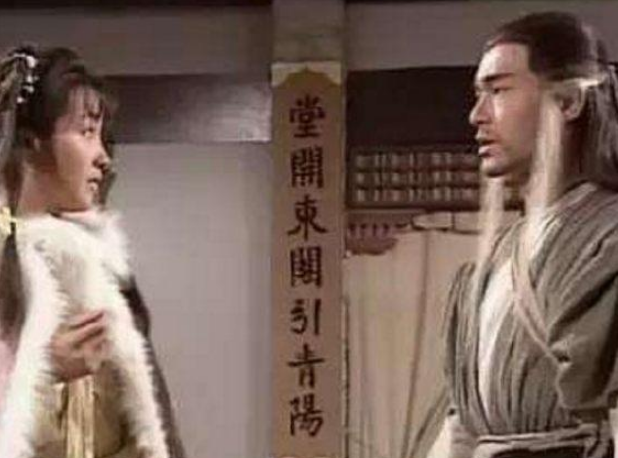 杨过是在给郭襄准备礼物报复郭家人吗？双方关系如何？