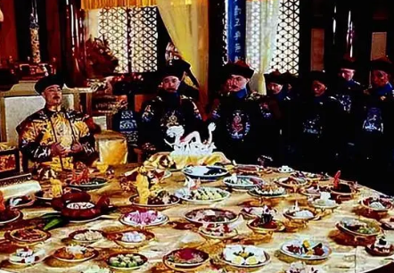 古代皇室贵族与普通人的饮食差异