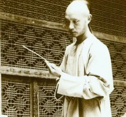 探寻历史：清朝第一秀才的身份之谜