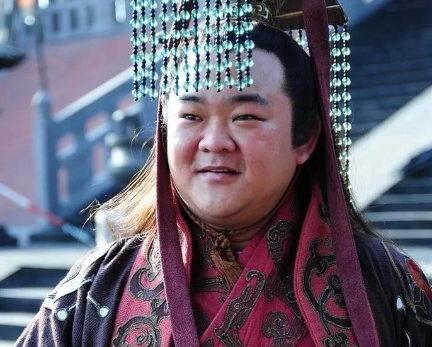 都说扶不起的阿斗，历史上的刘禅真的那么昏庸无能吗？