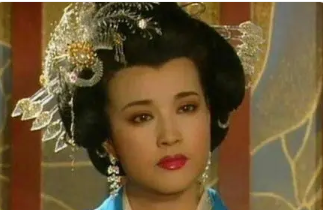 权力的棋局：武则天的崛起与唐高宗女儿的命运