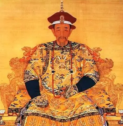 清朝康熙时期的外交策略：领土割让背后的深远考量