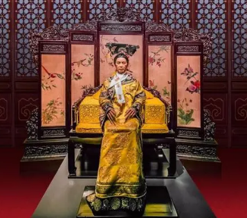 清朝慈禧怀孕之谜及御医的故事