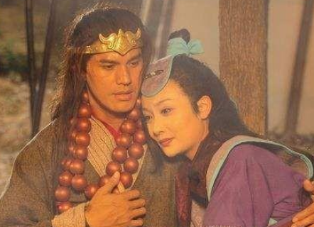 武松与孙二娘的假想对决：张青未归，武松将何去何从？