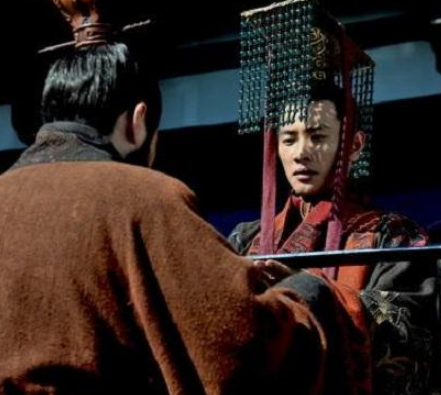 曹操与汉献帝之间的政治联姻，双方之间关系是什么样的？