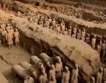 兵马俑中间的墙之谜：挖掘的禁忌与未知的秘密