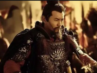 清朝前的武圣岳飞与关羽的更替：历史背后的文化解读