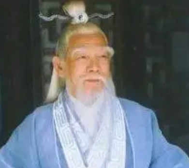 张三丰与明教：武林宗师的忍让之道