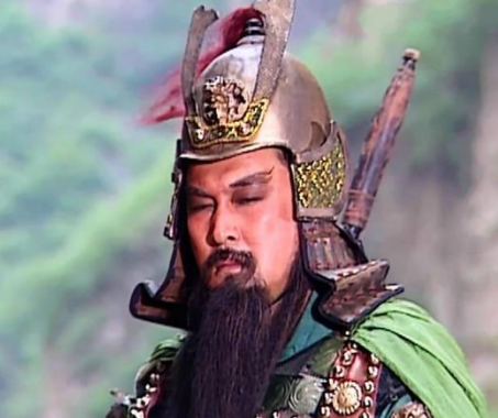 关羽与马超：英雄之间的较量