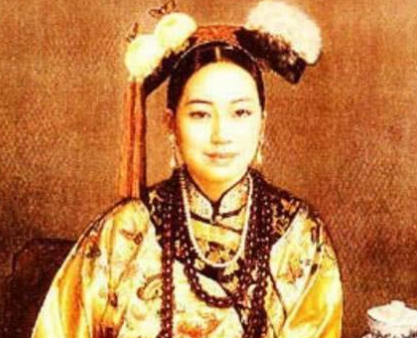 慈禧年轻时的容颜：历史记载与传说