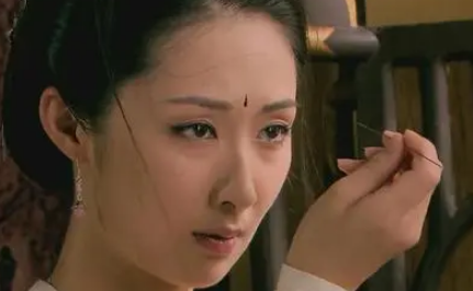 上官婉儿：才华横溢的女子与她的墨刑之苦