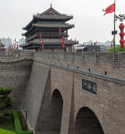 追溯古代三秦地区的历史渊源，地理位置范围如何？