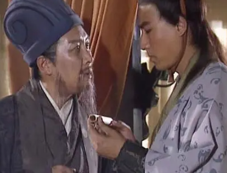 策略与结局：姜维北伐与诸葛亮北伐的对比分析