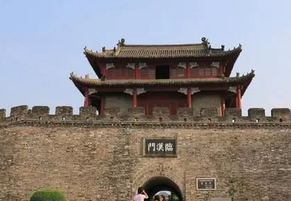 襄阳的战略位置：历史与地理的交汇点