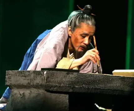 司马迁受刑背后的历史真相：宫刑的缘由与自愿之谜
