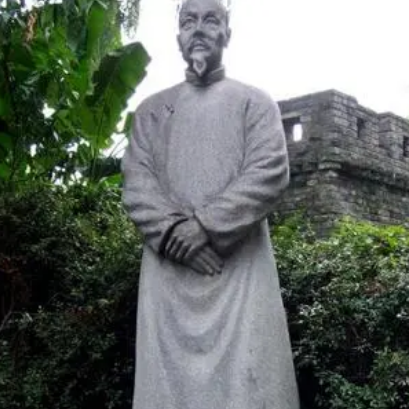 龚自珍：一生极不得志的清代诗人