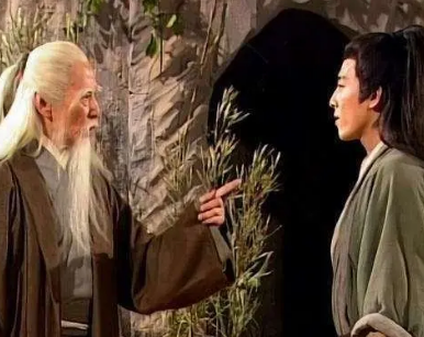 江湖传说：风清扬与东方不败的武功之谜