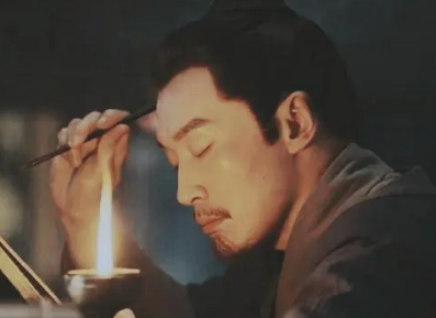 郭嘉：三国时期的智者，评价如此之高是为何？
