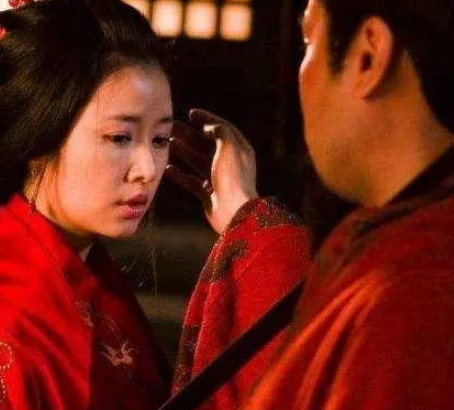 孙尚香的命运：历史与传说的交织